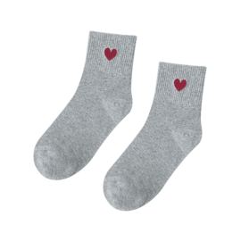 Small Heart Pattern Knitted Ankle Socks