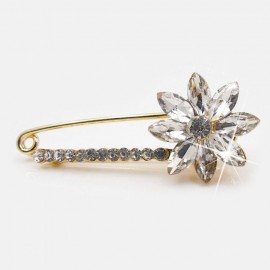 Sparkly Rhinestone Faux Crystal Flower Brooch