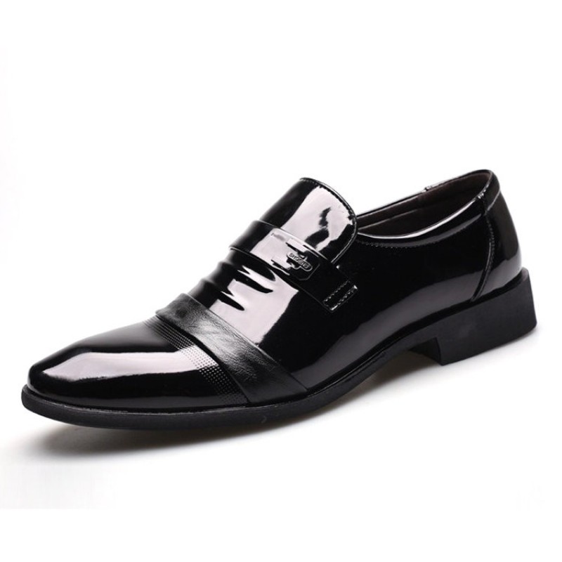 Men Pure Color Splicing Slip On Casual Business Formal Shoes