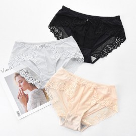 Lace-trim Seamless Cotton Crotch Low Rise Panties