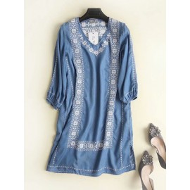 Denim Embroidery Half Sleeve V-neck Casual Dresses