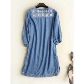 Denim Embroidery Half Sleeve V-neck Casual Dresses