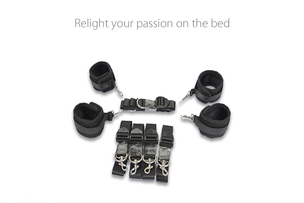 ROOMFUN 3 in 1 Bed Binding Bondage Kit Wrist Leg Cuff SM Product for Adult- Black